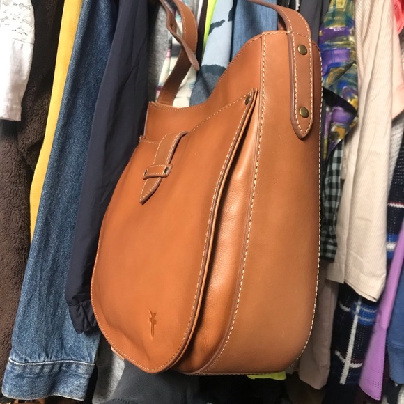 Frye Bags Nwt Frye Olivia Large Crossbody Leather Bag Poshmark